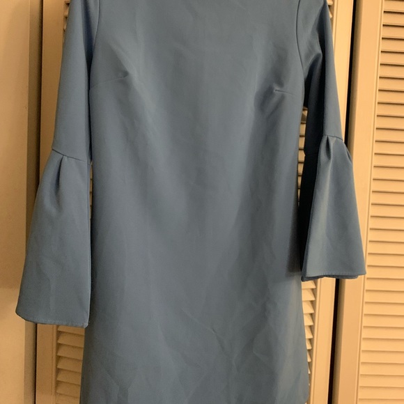 Dress - Picture 1 of 2